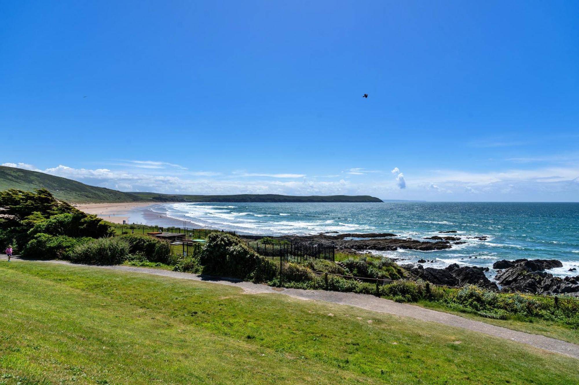 Finest Retreats - Ocean Lookout - Luxury Woolacombe Beach Apartment With Sea Views ภายนอก รูปภาพ