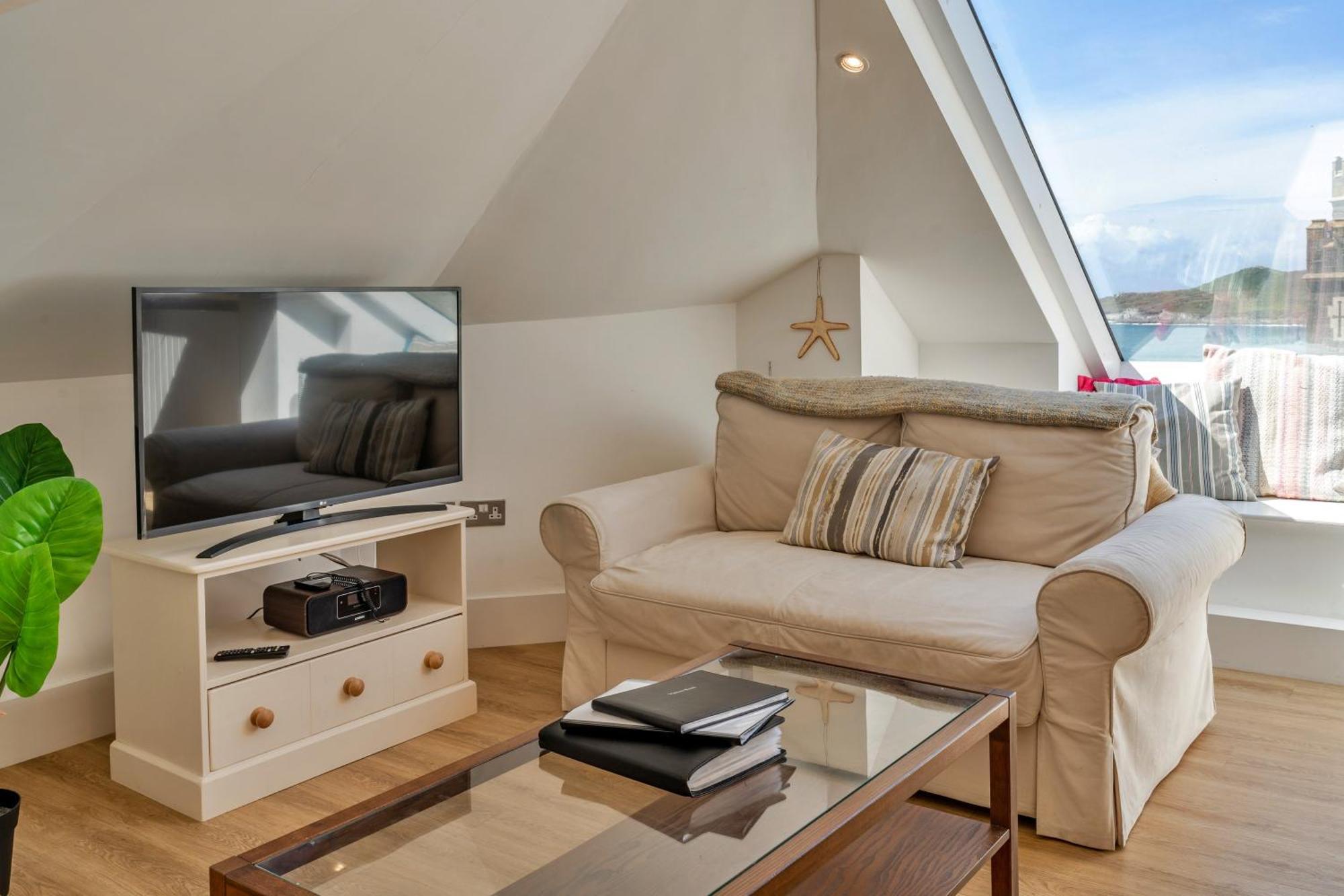 Finest Retreats - Ocean Lookout - Luxury Woolacombe Beach Apartment With Sea Views ภายนอก รูปภาพ
