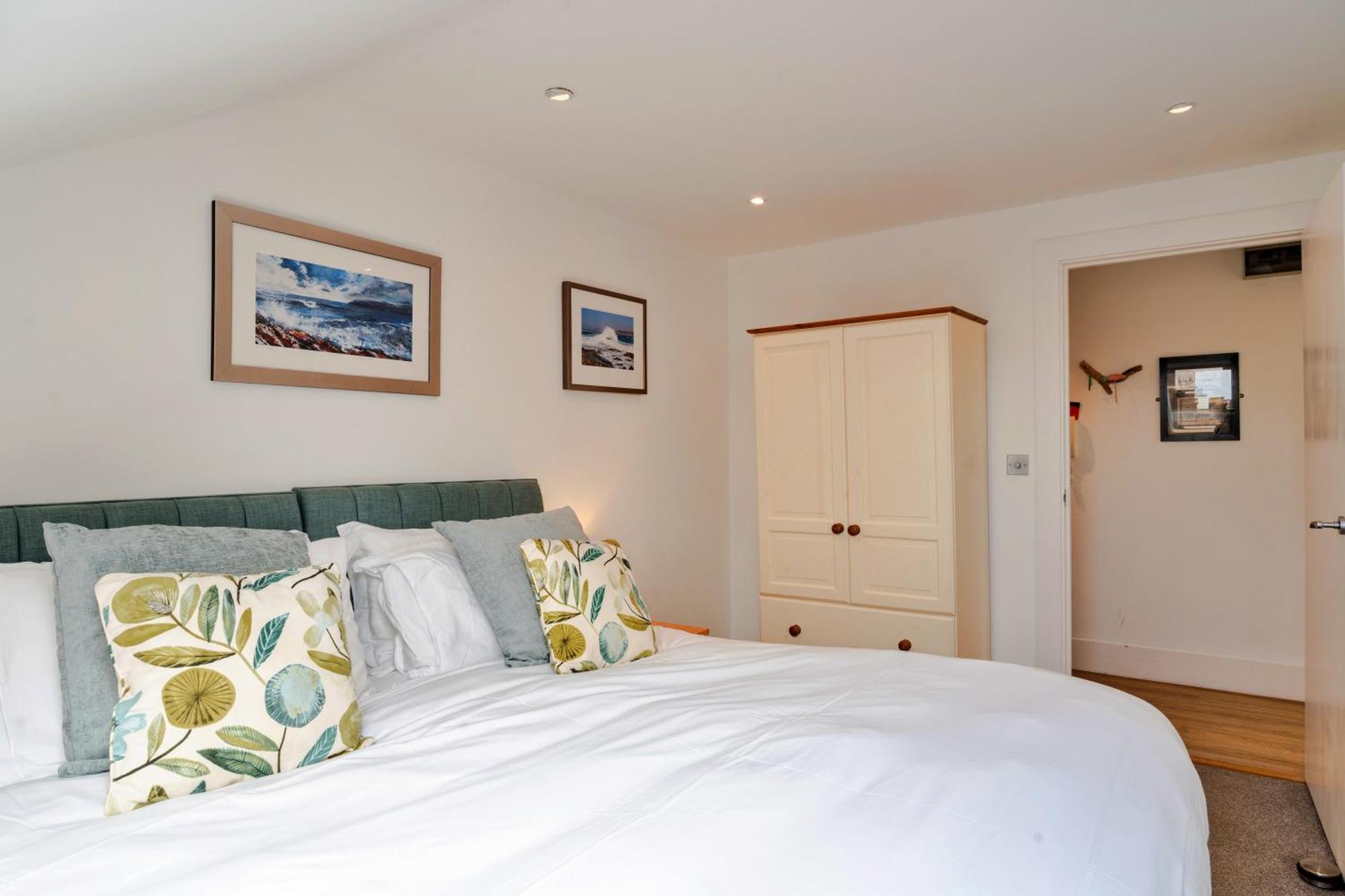 Finest Retreats - Ocean Lookout - Luxury Woolacombe Beach Apartment With Sea Views ภายนอก รูปภาพ